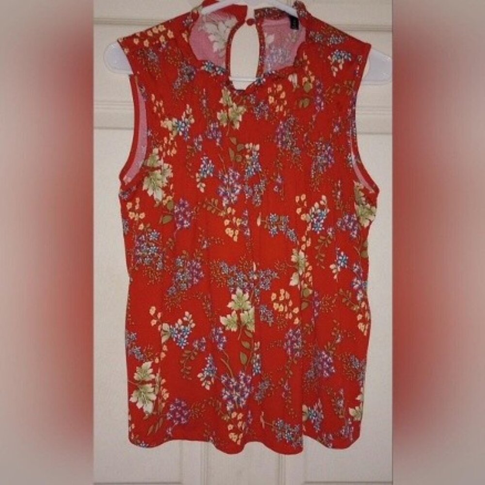 Set of Five Patterned Top - Picture 6 of 13